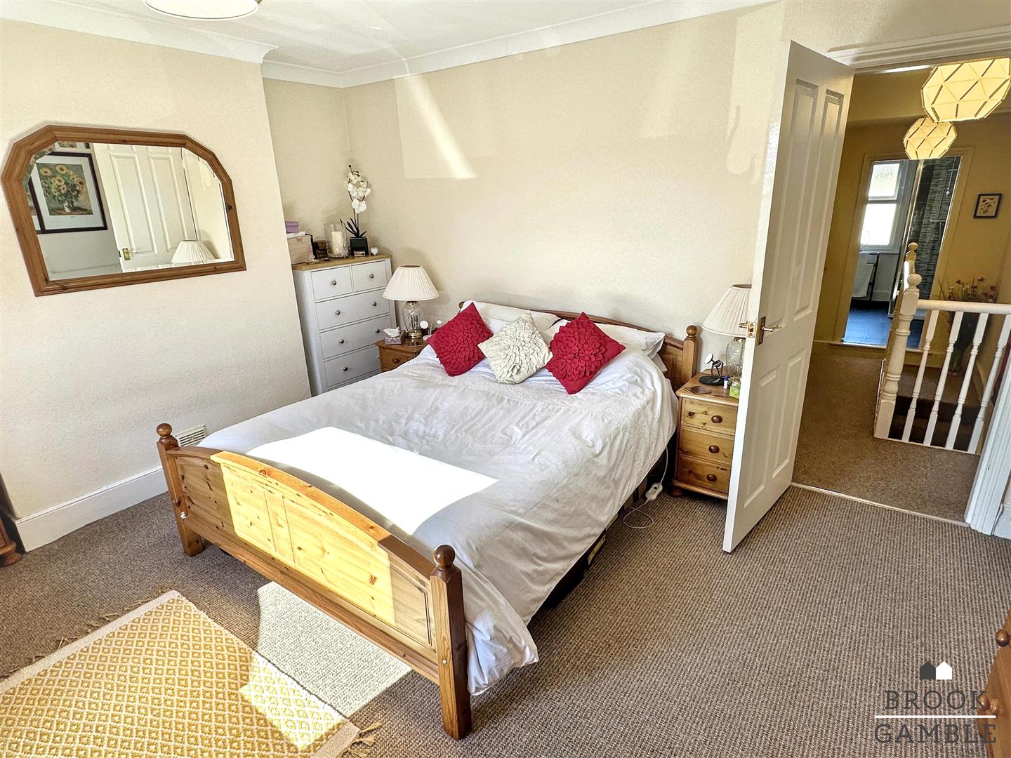 2 Bedroom House. Bourne Street in Eastbourne,  9